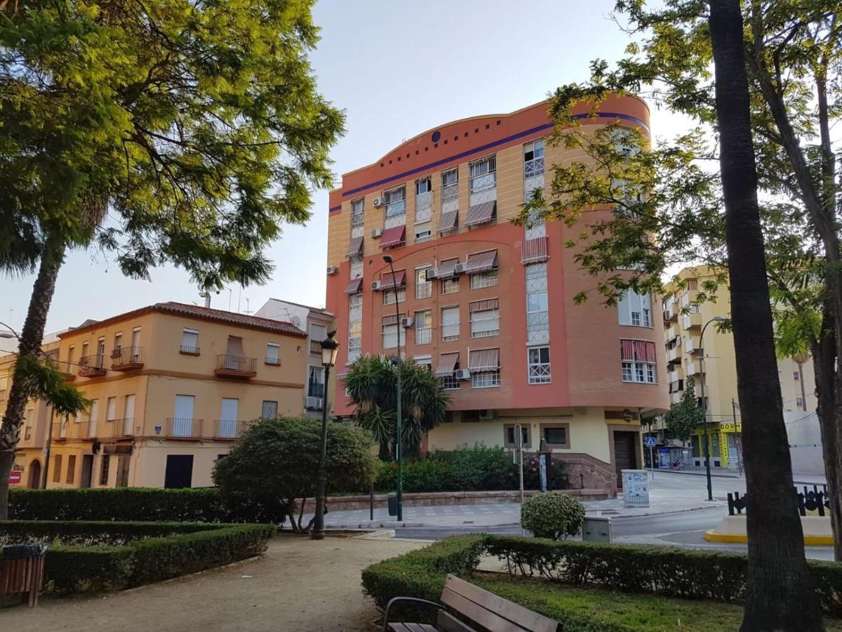 Ferienwohnung Apartamento Plaza Capuchinos Málaga Exterior foto