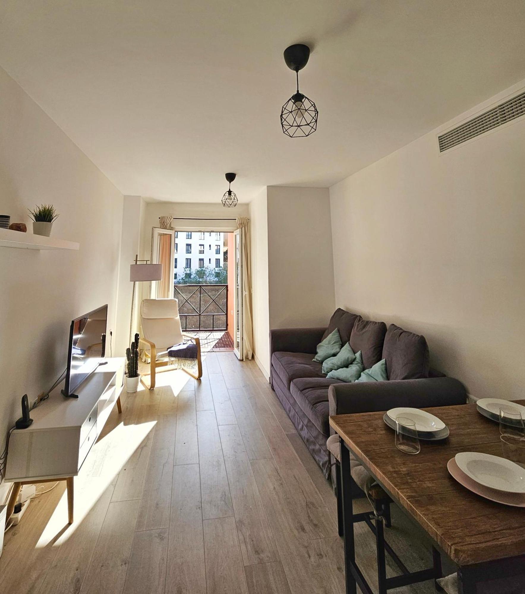 Ferienwohnung Apartamento Plaza Capuchinos Málaga Exterior foto